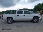 ✅ 2006 Chevrolet Silverado 1500 LT1 • VIN: 2GCEK13Z261254273 • Лот: 42424993. Опубликован ранее на IAAI с пробегом 150 651 миль. Бесплатный доступ к архиву аукционных продаж из США и подробный отчёт об истории автомобиля на DreamBid. Изображение 14.