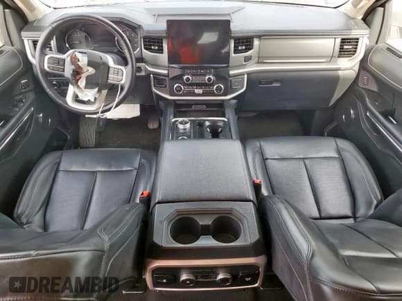 ✅ 2023 Ford Expedition Max XLT • VIN: 1FMJK1J82PEA57835 • Лот: 67244795. Опубликован ранее на Copart с пробегом 43 348 миль. Бесплатный доступ к архиву аукционных продаж из США и подробный отчёт об истории автомобиля на DreamBid. Изображение 8.