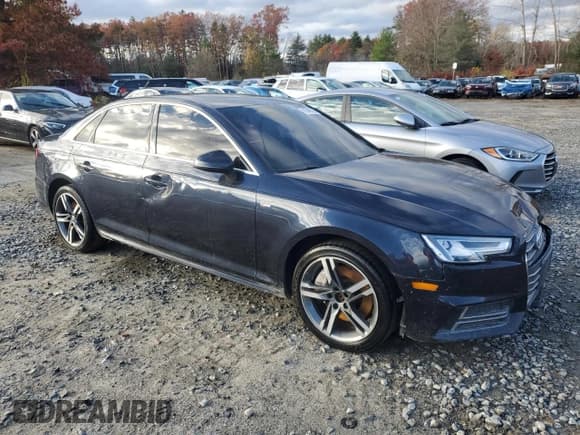 ✅ 2018 Audi A4 Premium Plus • VIN: WAUENAF40JN018443 • Лот: 91049595. Опубликован ранее на Copart с пробегом Не указан. Бесплатный доступ к архиву аукционных продаж из США и подробный отчёт об истории автомобиля на DreamBid. Изображение 4.