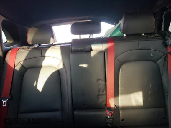 ✅ 2019 Hyundai Kona Ultimate • VIN: KM8K53A53KU303688 • Лот: 82574433. Опубликован ранее на Copart с пробегом Не указан. Бесплатный доступ к архиву аукционных продаж из США и подробный отчёт об истории автомобиля на DreamBid. Изображение 10.