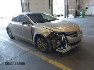 ✅ 2014 Lincoln MKZ • VIN: 3LN6L2G97ER835467 • Lot: 43366955. Wystawiony na IAAI z przebiegiem 152 534 mil. Bezpłatny archiwum sprzedaży aukcyjnych z USA i szczegółowy raport historii pojazdu na DreamBid. Zdjęcie 1.
