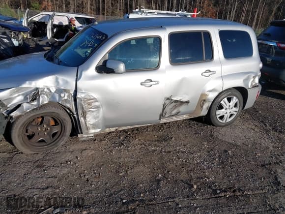 ✅ 2011 Chevrolet HHR 1LT • VIN: 3GNBABFW2BS511872 • Lot: 41213613. Listed on IAAI with 182,508 mi. Free auction sales archive from the USA and detailed vehicle history report at DreamBid. Image 6.