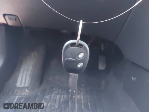 ✅ 2007 Chevrolet Aveo LS • VIN: KL1TD56697B188341 • Lot: 41478773. Wystawiony na IAAI z przebiegiem 189 247 mil. Bezpłatny archiwum sprzedaży aukcyjnych z USA i szczegółowy raport historii pojazdu na DreamBid. Zdjęcie 11.