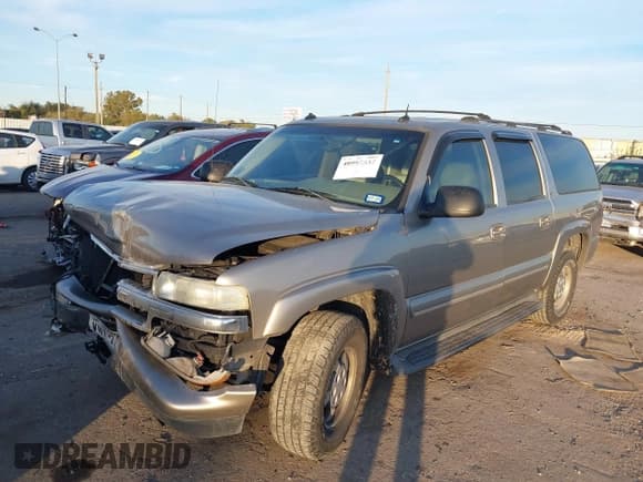 ✅ 2003 Chevrolet Suburban LT • VIN: 3GNEC16Z03G317762 • Lot: 40997537. Listed on IAAI with Not provided. Free auction sales archive from the USA and detailed vehicle history report at DreamBid. Image 17.
