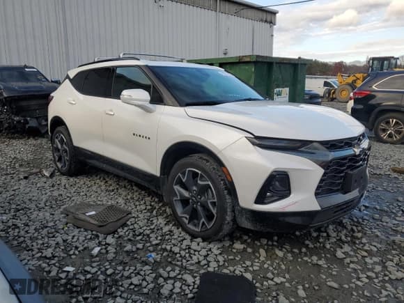 ✅ 2020 Chevrolet Blazer RS • VIN: 3GNKBKRS0LS667335 • Lot: 92031065. Wystawiony na Copart z przebiegiem 44 681 mil. Bezpłatny archiwum sprzedaży aukcyjnych z USA i szczegółowy raport historii pojazdu na DreamBid. Zdjęcie 4.