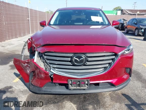 ✅ 2018 Mazda CX-9 Touring • VIN: JM3TCACY5J0236535 • Lot: 43531076. Wystawiony na IAAI z przebiegiem 47 139 mil. Bezpłatny archiwum sprzedaży aukcyjnych z USA i szczegółowy raport historii pojazdu na DreamBid. Zdjęcie 12.