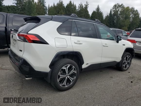 ✅ 2022 Toyota RAV4 XSE • VIN: JTMEB3FVXND081707 • Lot: 81301955. Wystawiony na Copart z przebiegiem 47 934 mil. Bezpłatny archiwum sprzedaży aukcyjnych z USA i szczegółowy raport historii pojazdu na DreamBid. Zdjęcie 3.