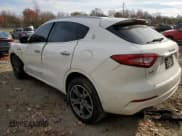✅ 2017 Maserati Levante S • VIN: ZN661YUSXHX250364 • Лот: 76846243. Опубликован ранее на Copart с пробегом 103 478 миль. Бесплатный доступ к архиву аукционных продаж из США и подробный отчёт об истории автомобиля на DreamBid. Изображение 2.