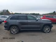 ✅ 2021 Jeep Grand Cherokee Summit • VIN: 1C4RJFJTXMC502826 • Lot: 43584545. Wystawiony na IAAI z przebiegiem 149 348 mil. Bezpłatny archiwum sprzedaży aukcyjnych z USA i szczegółowy raport historii pojazdu na DreamBid. Zdjęcie 14.