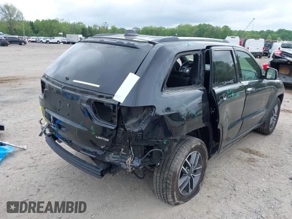 ✅ 2020 Jeep Grand Cherokee Limited • VIN: 1C4RJFBG0LC332847 • Lot: 42138206. Listed on IAAI with 68,833 mi. Free auction sales archive from the USA and detailed vehicle history report at DreamBid. Image 6.