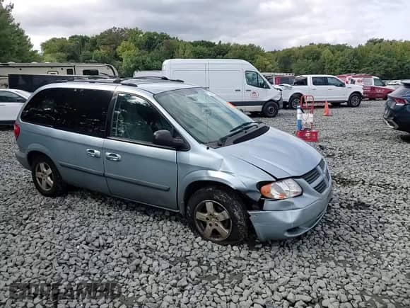 2005 Dodge Caravan SXT с VIN 1D4GP45R45B286250, выставлен на аукционе Copart как лот 73658654 с пробегом 205 754 миль миль и Списание • Salvage title. История ставок и продаж доступна на DreamBid. Изображение 12.