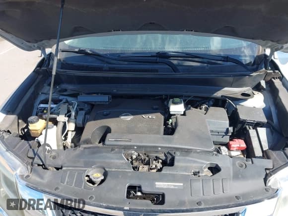 ✅ 2015 Nissan Pathfinder SV • VIN: 5N1AR2MN3FC673671 • Lot: 43863527. Wystawiony na IAAI z przebiegiem 113 786 mil. Bezpłatny archiwum sprzedaży aukcyjnych z USA i szczegółowy raport historii pojazdu na DreamBid. Zdjęcie 10.