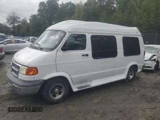 ✅ 2000 Dodge Cargo Conversion • VIN: 2B6HB11Y2YK164727 • Лот: 72717204. Опубликован ранее на Copart с пробегом 139 191 миль. Бесплатный доступ к архиву аукционных продаж из США и подробный отчёт об истории автомобиля на DreamBid. Изображение 1.