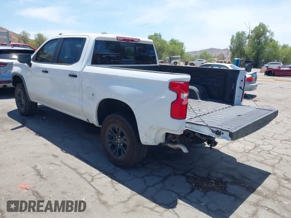 ✅ 2025 Chevrolet Silverado 1500 ZR2 • VIN: 3GCUKHEL3SG294019 • Лот: 42815128. Опубликован ранее на IAAI с пробегом 7 721 миль. Бесплатный доступ к архиву аукционных продаж из США и подробный отчёт об истории автомобиля на DreamBid. Изображение 3.