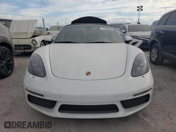✅ 2017 Porsche 718 Boxster • VIN: WP0CA2A86HS220141 • Lot: 76306904. Listed on Copart with Not provided. Free auction sales archive from the USA and detailed vehicle history report at DreamBid. Image 5.