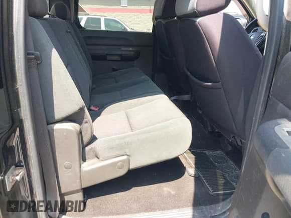 ✅ 2009 Chevrolet Silverado 2500HD LT • VIN: 1GCHK53K79F117656 • Лот: 42491977. Опубликован ранее на IAAI с пробегом 232 219 миль. Бесплатный доступ к архиву аукционных продаж из США и подробный отчёт об истории автомобиля на DreamBid. Изображение 8.