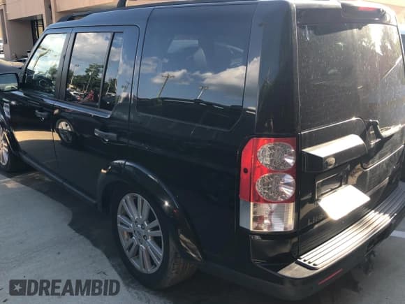 ✅ 2012 Land Rover LR4 HSE • VIN: SALAG2D49CA623150 • Лот: 70385195. Опубликован ранее на Copart с пробегом 171 970 миль. Бесплатный доступ к архиву аукционных продаж из США и подробный отчёт об истории автомобиля на DreamBid. Изображение 3.