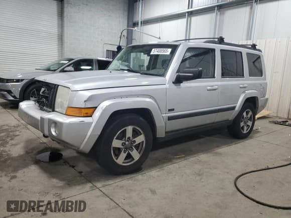 ✅ 2008 Jeep Commander Sport • VIN: 1J8HG48K38C149405 • Lot: 57408565. Listed on Copart with 207,977 mi. Free auction sales archive from the USA and detailed vehicle history report at DreamBid. Image 1.