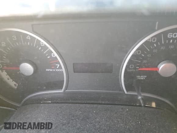 ✅ 2007 Ford Explorer XLT • VIN: 1FMEU63E37UB03559 • Лот: 82317905. Опубликован ранее на Copart с пробегом Не указан. Бесплатный доступ к архиву аукционных продаж из США и подробный отчёт об истории автомобиля на DreamBid. Изображение 9.