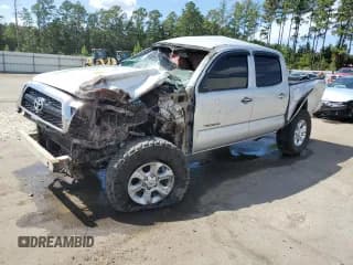 ✅ 2011 Toyota Tacoma • VIN: 3TMLU4EN0BM079909 • Lot: 83764705. Listed on Copart with Not provided. Free auction sales archive from the USA and detailed vehicle history report at DreamBid. Image 1.