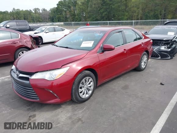 ✅ 2015 Toyota Camry SE • VIN: 4T1BF1FK9FU977415 • Lot: 43418787. Wystawiony na IAAI z przebiegiem 186 760 mil. Bezpłatny archiwum sprzedaży aukcyjnych z USA i szczegółowy raport historii pojazdu na DreamBid. Zdjęcie 2.