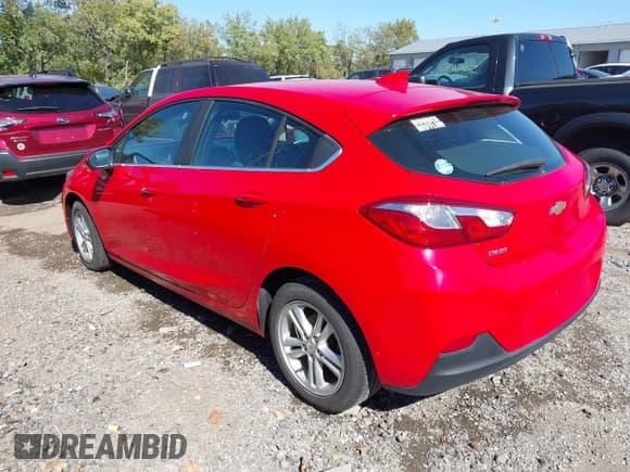 ✅ 2017 Chevrolet Cruze LT • VIN: 3G1BE6SM2HS613070 • Lot: 43411113. Listed on IAAI with 113,766 mi. Free auction sales archive from the USA and detailed vehicle history report at DreamBid. Image 3.