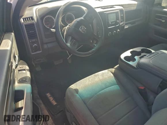 ✅ 2020 Ram 1500 Tradesman • VIN: 3C6JR6DT0LG276994 • Лот: 91483135. Опубликован ранее на Copart с пробегом 70 321 миль. Бесплатный доступ к архиву аукционных продаж из США и подробный отчёт об истории автомобиля на DreamBid. Изображение 8.