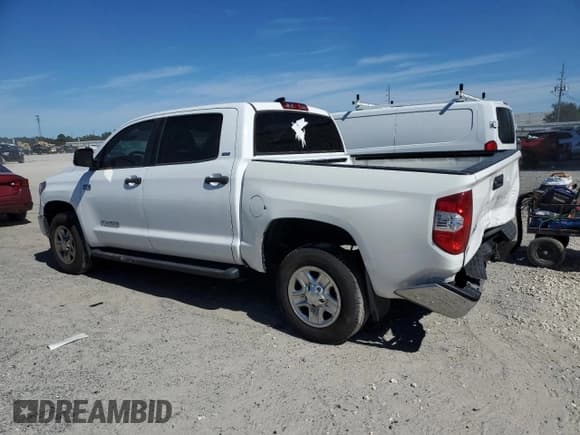✅ 2021 Toyota Tundra SR5 • VIN: 5TFDY5F18MX006486 • Lot: 89618485. Listed on Copart with 81,163 mi. Free auction sales archive from the USA and detailed vehicle history report at DreamBid. Image 2.