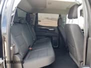 ✅ 2022 Chevrolet Silverado 1500 • VIN: 3GCPACET5NG686622 • Лот: 72154964. Опубликован ранее на Copart с пробегом 27 464 миль. Бесплатный доступ к архиву аукционных продаж из США и подробный отчёт об истории автомобиля на DreamBid. Изображение 10.