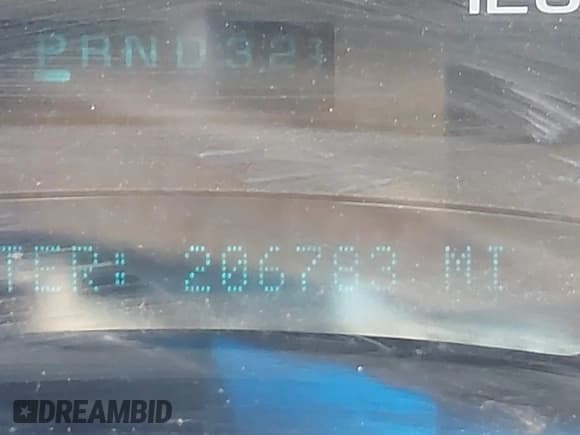 ✅ 2005 Chevrolet Silverado 2500HD LS • VIN: 1GCHK23U85F835517 • Lot: 42348998. Wystawiony na IAAI z przebiegiem 206 783 mil. Bezpłatny archiwum sprzedaży aukcyjnych z USA i szczegółowy raport historii pojazdu na DreamBid. Zdjęcie 15.