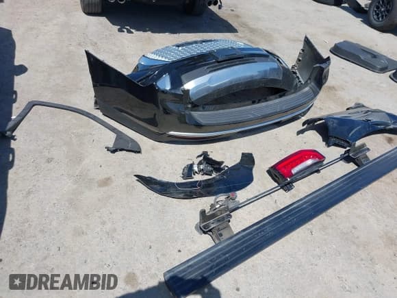 ✅ 2023 GMC Yukon XL Denali • VIN: 1GKS2JKL0PR242832 • Lot: 42053902. Listed on IAAI with 29,256 mi. Free auction sales archive from the USA and detailed vehicle history report at DreamBid. Image 20.