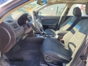 ✅ 2010 Ford Fusion SE • VIN: 3FAHP0HA8AR382555 • Lot: 91370515. Listed on Copart with 92,132 mi. Free auction sales archive from the USA and detailed vehicle history report at DreamBid. Image 7.