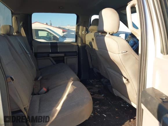 ✅ 2016 Ford F-150 Lariat • VIN: 1FTEW1CG8GFB28965 • Lot: 43706576. Listed on IAAI with 120,882 mi. Free auction sales archive from the USA and detailed vehicle history report at DreamBid. Image 8.