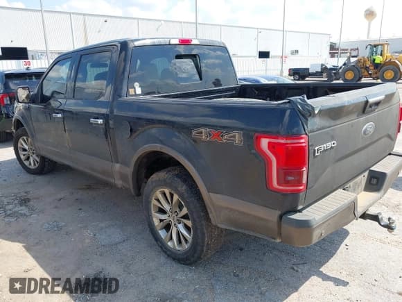 ✅ 2015 Ford F-150 XLT • VIN: 1FTEW1EG0FFA98856 • Lot: 43136931. Wystawiony na IAAI z przebiegiem 141 491 mil. Bezpłatny archiwum sprzedaży aukcyjnych z USA i szczegółowy raport historii pojazdu na DreamBid. Zdjęcie 3.