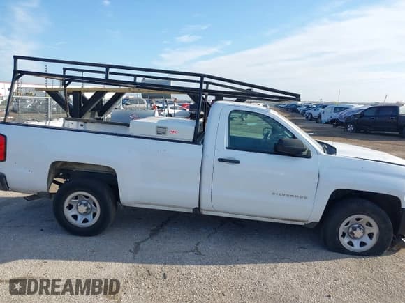 ✅ 2018 Chevrolet Silverado 1500 Work Truck • VIN: 1GCNCNEHXJZ264512 • Лот: 41173158. Опубликован ранее на IAAI с пробегом 126 311 миль. Бесплатный доступ к архиву аукционных продаж из США и подробный отчёт об истории автомобиля на DreamBid. Изображение 13.