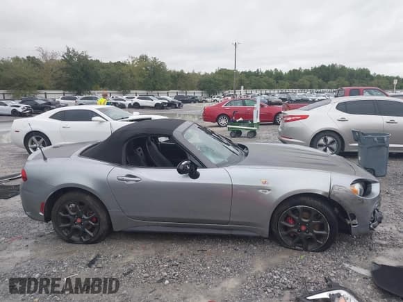 ✅ 2017 FIAT 124 Spider Elaborazione Abarth • VIN: JC1NFAEK7H0111982 • Lot: 43558629. Listed on IAAI with 19,187 mi. Free auction sales archive from the USA and detailed vehicle history report at DreamBid. Image 14.