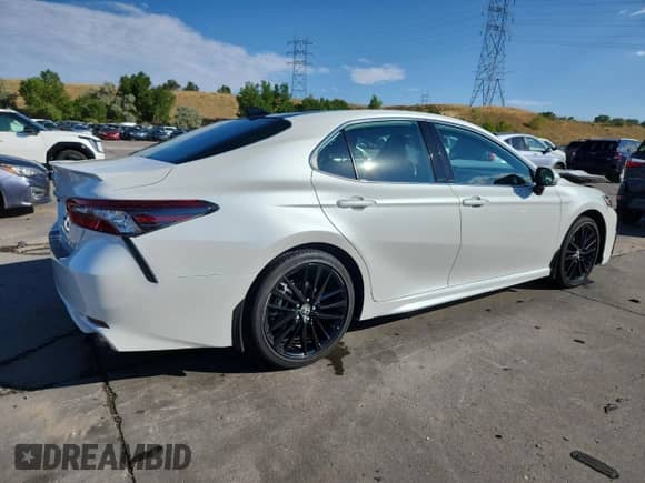 2021 Toyota Camry XSE with VIN 4T1K61BK4MU022329, listed as a Copart auction lot 69682255 with 16,244 mi miles and Salvage title. Bid and sale history available at DreamBid. Image 3.