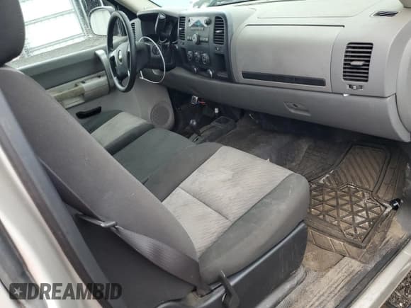 ✅ 2007 Chevrolet Silverado 1500 Work Truck • VIN: 1GCEK14C67Z631559 • Lot: 60293375. Listed on Copart with 76,430 mi. Free auction sales archive from the USA and detailed vehicle history report at DreamBid. Image 8.