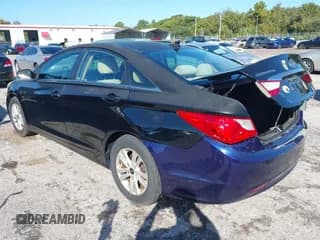 ✅ 2012 Hyundai Sonata GLS • VIN: 5NPEB4AC3CH502945 • Lot: 43494337. Listed on IAAI with 110,306 mi. Free auction sales archive from the USA and detailed vehicle history report at DreamBid. Image 3.