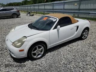 ✅ 2003 Toyota MR2 • VIN: JTDFR320330061412 • Lot: 64262265. Wystawiony na Copart z przebiegiem Nie podano. Bezpłatny archiwum sprzedaży aukcyjnych z USA i szczegółowy raport historii pojazdu na DreamBid. Zdjęcie 1.