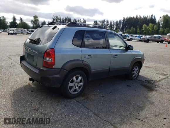 2005 Hyundai Tucson GLS z VIN KM8JN72D75U142775, wystawiony jako Copart lot #53075834 z przebiegiem 174 100 mil mil oraz Szkoda całkowita • Salvage title. Historia ofert i sprzedaży dostępna na DreamBid. Obrazek 3.