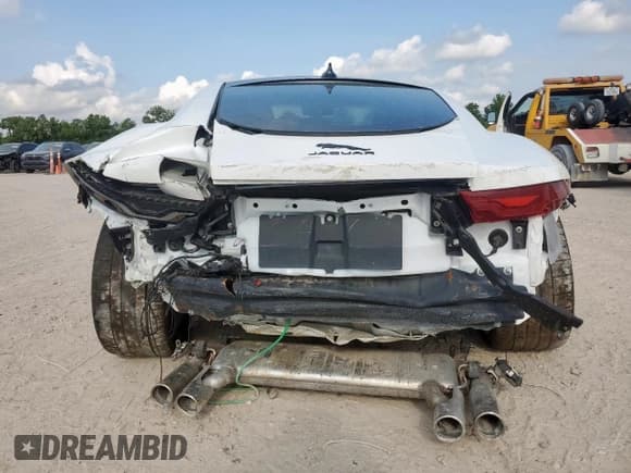 ✅ 2023 Jaguar F-Type R • VIN: SAJD51FE7PCK81414 • Lot: 67563405. Wystawiony na Copart z przebiegiem 5 333 mil. Bezpłatny archiwum sprzedaży aukcyjnych z USA i szczegółowy raport historii pojazdu na DreamBid. Zdjęcie 6.