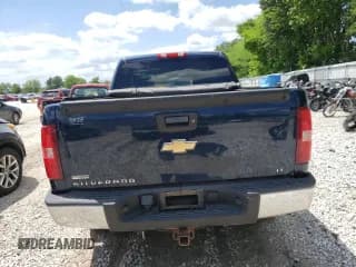 ✅ 2008 Chevrolet Silverado 1500 LTZ • VIN: 2GCEK133681122146 • Lot: 52461383. Listed on Copart with 209,219 mi. Free auction sales archive from the USA and detailed vehicle history report at DreamBid. Image 6.