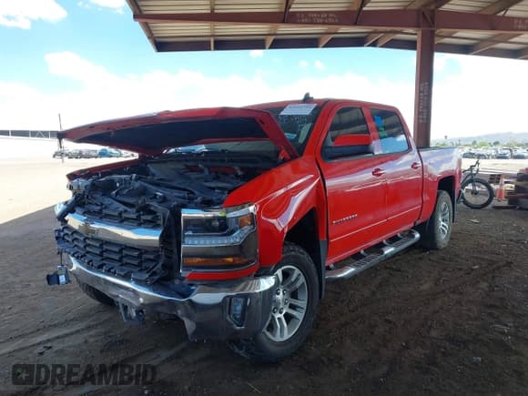 ✅ 2018 Chevrolet Silverado 1500 LT • VIN: 3GCPCREC8JG441398 • Лот: 43225216. Опубликован ранее на IAAI с пробегом 104 541 миль. Бесплатный доступ к архиву аукционных продаж из США и подробный отчёт об истории автомобиля на DreamBid. Изображение 2.