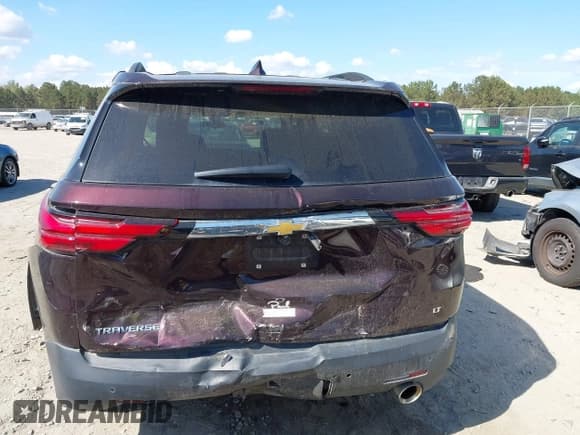 ✅ 2022 Chevrolet Traverse LT Cloth • VIN: 1GNERGKW3NJ111110 • Lot: 41908408. Listed on IAAI with 62,724 mi. Free auction sales archive from the USA and detailed vehicle history report at DreamBid. Image 16.