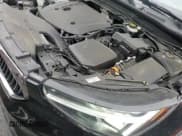 ✅ 2024 Volvo XC40 Core Bright Theme • VIN: YV4L12UK5R2336792 • Lot: 60848195. Listed on Copart with 21,733 mi. Free auction sales archive from the USA and detailed vehicle history report at DreamBid. Image 15.