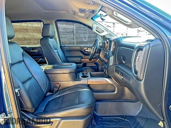 ✅ 2019 Chevrolet Silverado 1500 LT Trail Boss • VIN: 3GCPYFEDXKG194329 • Lot: 95760965. Wystawiony na Copart z przebiegiem 72 885 mil. Bezpłatny archiwum sprzedaży aukcyjnych z USA i szczegółowy raport historii pojazdu na DreamBid. Zdjęcie 5.