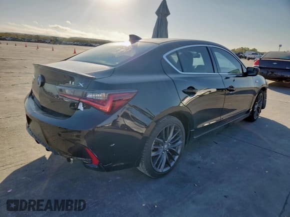 ✅ 2019 Acura ILX Premium • VIN: 19UDE2F84KA013103 • Lot: 93066135. Wystawiony na Copart z przebiegiem Nie podano. Bezpłatny archiwum sprzedaży aukcyjnych z USA i szczegółowy raport historii pojazdu na DreamBid. Zdjęcie 3.