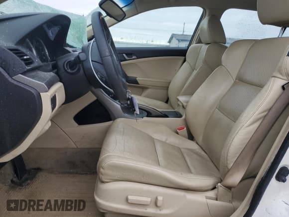 ✅ 2010 Acura TSX • VIN: JH4CU2F63AC005300 • Lot: 92199305. Wystawiony na Copart z przebiegiem 116 580 mil. Bezpłatny archiwum sprzedaży aukcyjnych z USA i szczegółowy raport historii pojazdu na DreamBid. Zdjęcie 7.