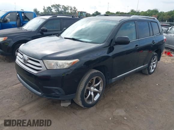 ✅ 2012 Toyota Highlander • VIN: 5TDZA3EH7CS025032 • Лот: 43147819. Опубликован ранее на IAAI с пробегом 222 006 миль. Бесплатный доступ к архиву аукционных продаж из США и подробный отчёт об истории автомобиля на DreamBid. Изображение 2.